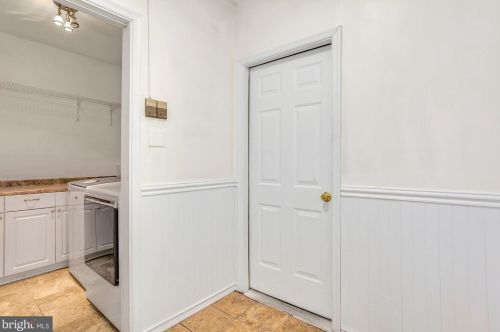 142 Laurel Trl, Swedesboro NJ  08085-4074 exterior