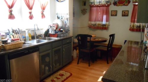 90 Laventhal Ave, Irvington NJ  07111-2842 exterior