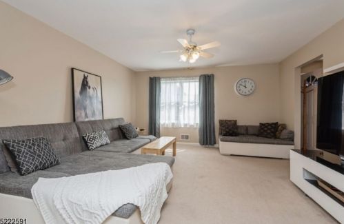 230 7th Ave, Manville NJ  08835-1216 exterior