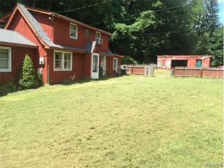 195 Dean Rd, Stormville, NY 12582-5804