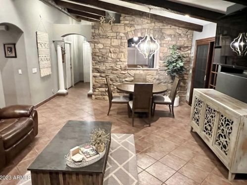 3913 Derringer Way, Gilbert AZ  85297-7839 exterior