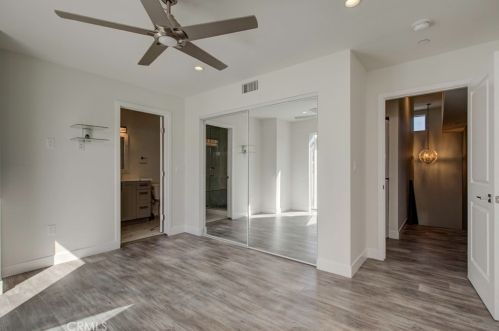 6160 Pacific Coast Hwy, Redondo Beach CA  90277-5907 exterior