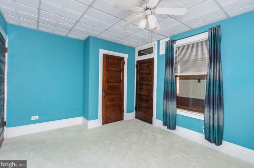 2342 Ellerslie St, Harrisburg PA 17104-2731 exterior