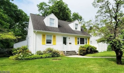 11 Mary Ln, Fanwood, NJ 07023-1008