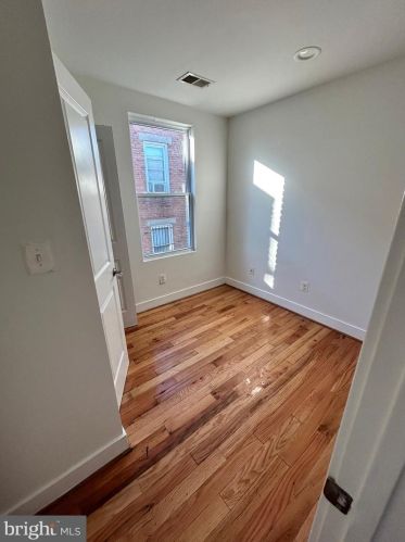 58 Galveston Pl, Washington DC  20032-2049 exterior