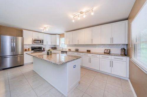 6848 Copperfield Dr, New Port Richey, FL 34655-5604
