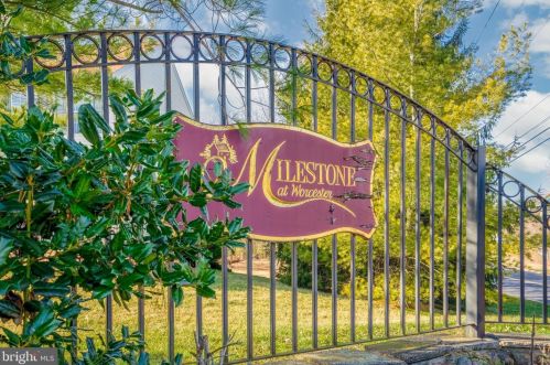 2235 Ayreshire Dr, Lansdale, PA 19446-5822
