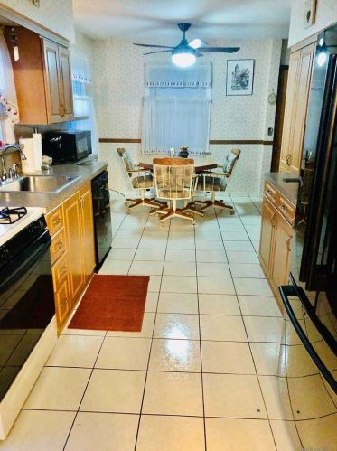 101 Belmont Blvd, Floral Park, NY 11003-1848