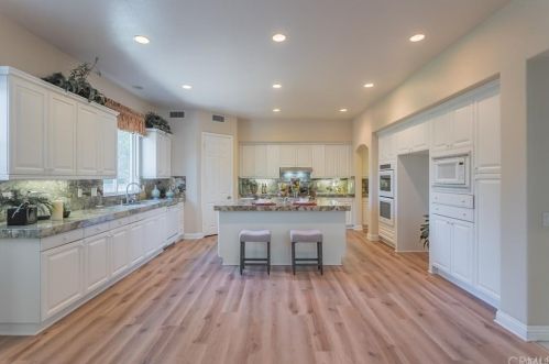 2965 Hillside Dr, West Covina CA  91791-3769 exterior