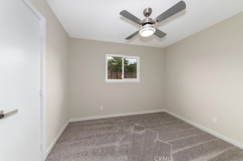 1427 Laramie Ave, Redlands CA  92374-4181 exterior