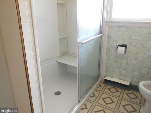 313 Cave Spring Ln, Edinburg VA  22824-3407 exterior