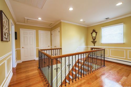 149 Cedrus Ave, Elwood NY  11731-4409 exterior