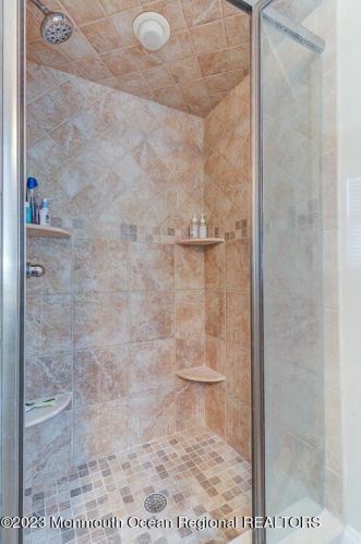 416 Carter Ave, Point Pleasant Beach NJ  08742-4105 exterior