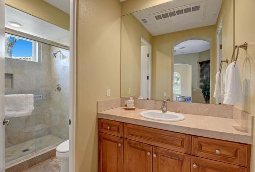 80784 Bellerive, La Quinta CA  92253-5643 exterior