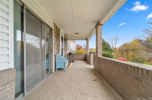 715 Hamil Rd, Verona PA  15147-2924 exterior