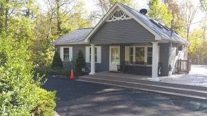 5209 Birchwood Dr, Tannersville, PA 18372-7729