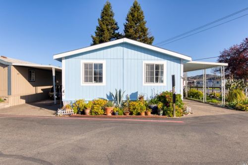 5379 Old Redwood Hwy, Santa Rosa CA  95403-1265 exterior