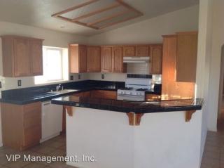 13530 1st Ave, Victorville CA  92395-8976 exterior