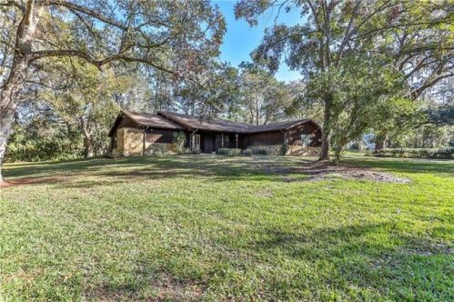 616 Seven Oaks Ct, Brooksville, FL 34601-3611