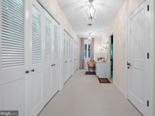 71 Tunbridge Rd, Haverford PA  19041-1038 exterior