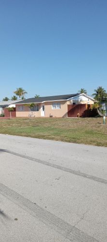 2789 Floweva St, West Palm Beach, FL 33406-6633