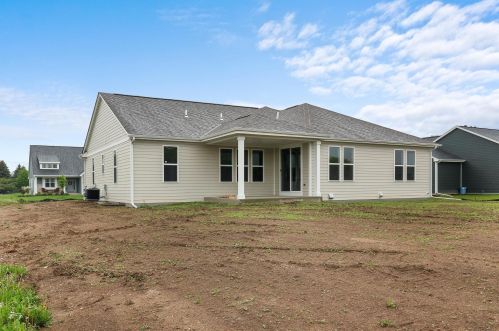 1833 7th Pl, Kenosha, WI 53140-6218