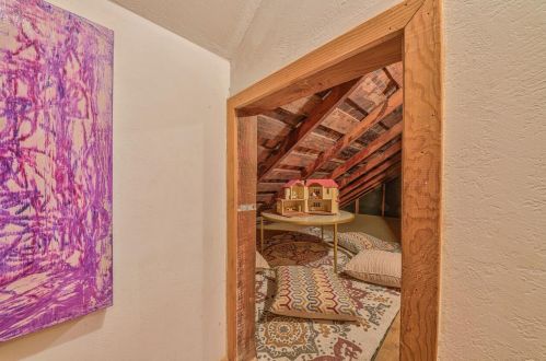 817 Congress Ave, Del Monte Park CA  93950-4808 exterior