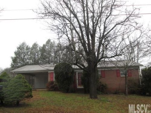 308 Delmar St, Hudson, NC 28638-2210