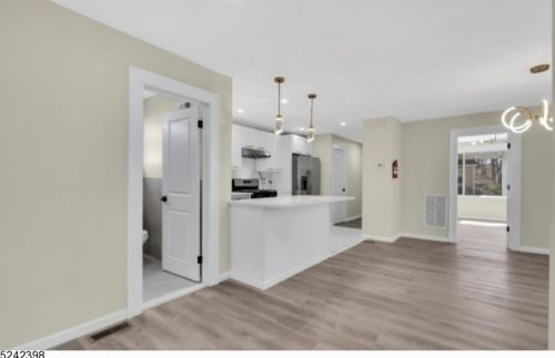 261 Vermont Ave, Irvington NJ  07111-2613 exterior