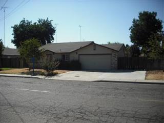 12694 Dorsey St, Waterford, CA 95386-8814