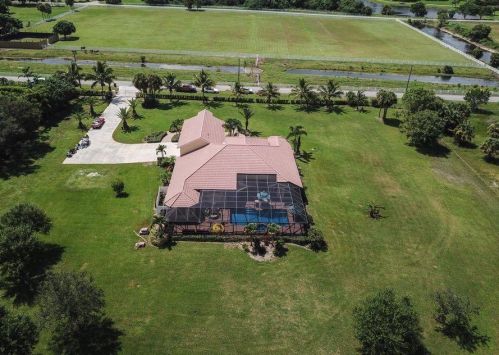 19361 Sycamore Dr, Town Of Loxahatchee Groves, FL 33470-2309