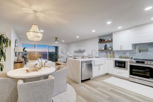 823 Beachfront Dr, Solana Beach, CA 92075-2602