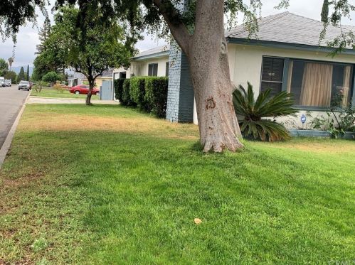 129 34th St, San Bernardino, CA 92404-2225