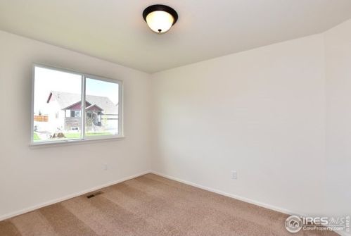 2682 Turquoise St, Loveland CO 80537-2033 exterior