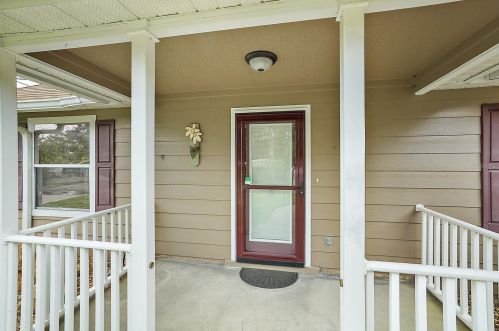 1690 River Rd, Astor, FL 32102-7900