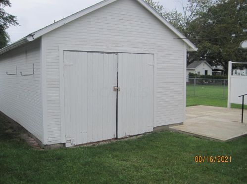 1219 Main St, Washington Ch OH  43160-1961 exterior