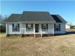 9 Bridgefield Dr, Fayetteville, TN 37334-7189