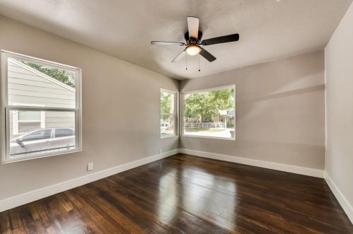 4220 Lisbon St, Fort Worth TX  76107-6419 exterior