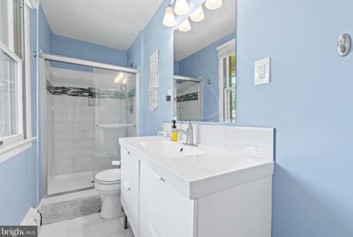 10519 Amity St, Lorton VA  22079-3516 exterior