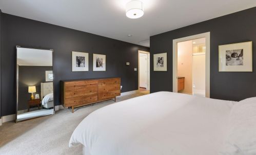 6812 Wooddale Ave, Minneapolis MN  55435-1635 exterior