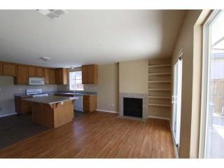 27483 Sierra Madre Dr, Murrieta CA  92563-4861 exterior