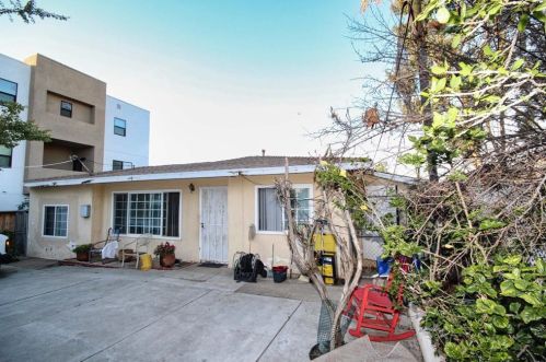 4478 Ocean View Blvd, San Diego, CA 92113-1918
