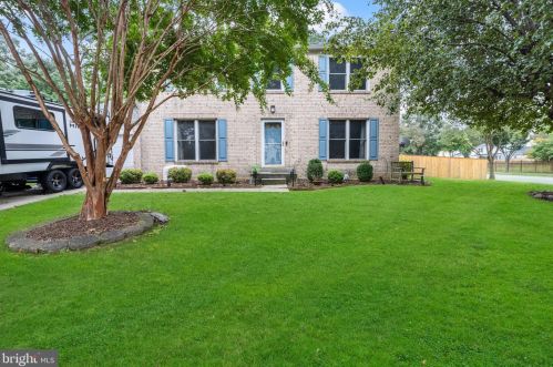 2601 Ann Arbor Ln, Bowie, MD 20716-1377