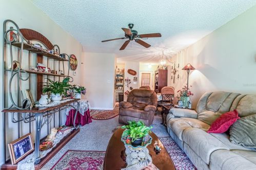 3937 El Canti Camino, New Port Richey, FL 34655-1704