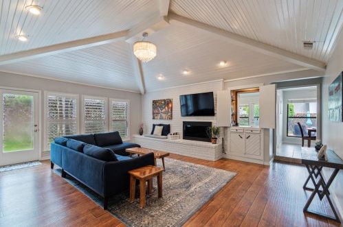 1207 Huntington Dr, Richardson TX  75080-2930 exterior