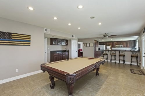 16060 Lenel Ct, Riverside CA  92504-5817 exterior