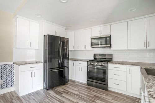 5334 Lilac St, San Bernardino CA  92407-2467 exterior