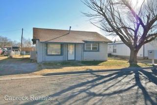 716 Avenue K, Portales NM  88130-5711 exterior