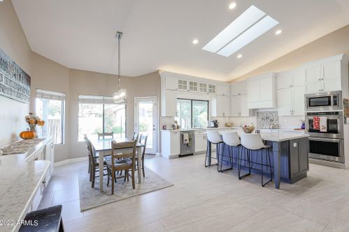 1712 Tulsa St, Chandler AZ  85225-8228 exterior