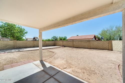 4559 Dailey St, Glendale AZ 85306-4120 exterior